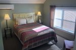 Suite 1 - Queen Bed